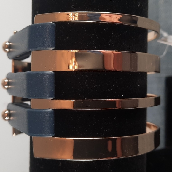 Fun Leather Strap Button Closure Cuff Bracelet Navy Blue Gold Metal Bands - Picture 3 of 7